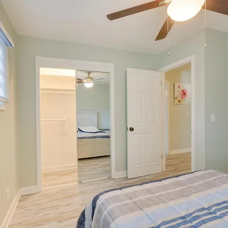 Charming Omaha Getaway - 3 Mi To Baxter Arena! Villa